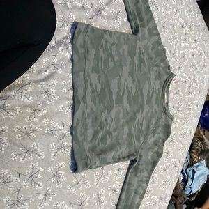 CAMO long sleeve shirt!!!, super warm and comfortable.